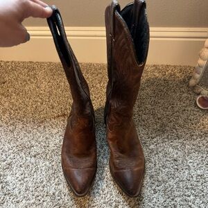 Classic Women's Brown Leather Western Heeled Boots